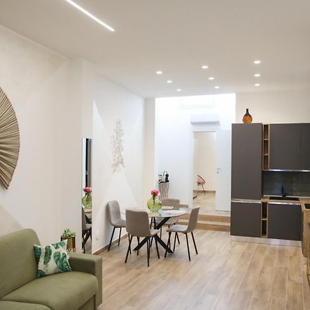 Luxury Regina 14 Lägenhet Bari Exteriör bild