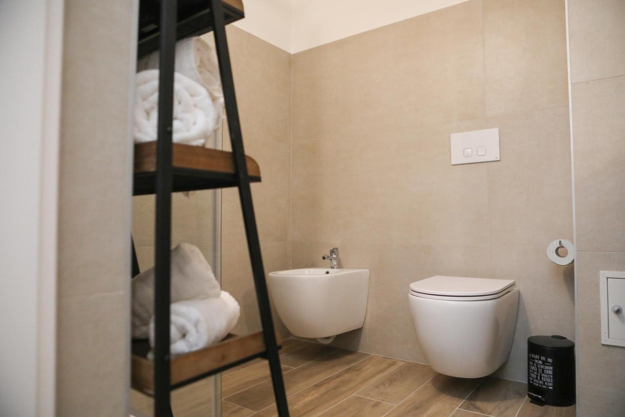 Luxury Regina 14 Lägenhet Bari Exteriör bild