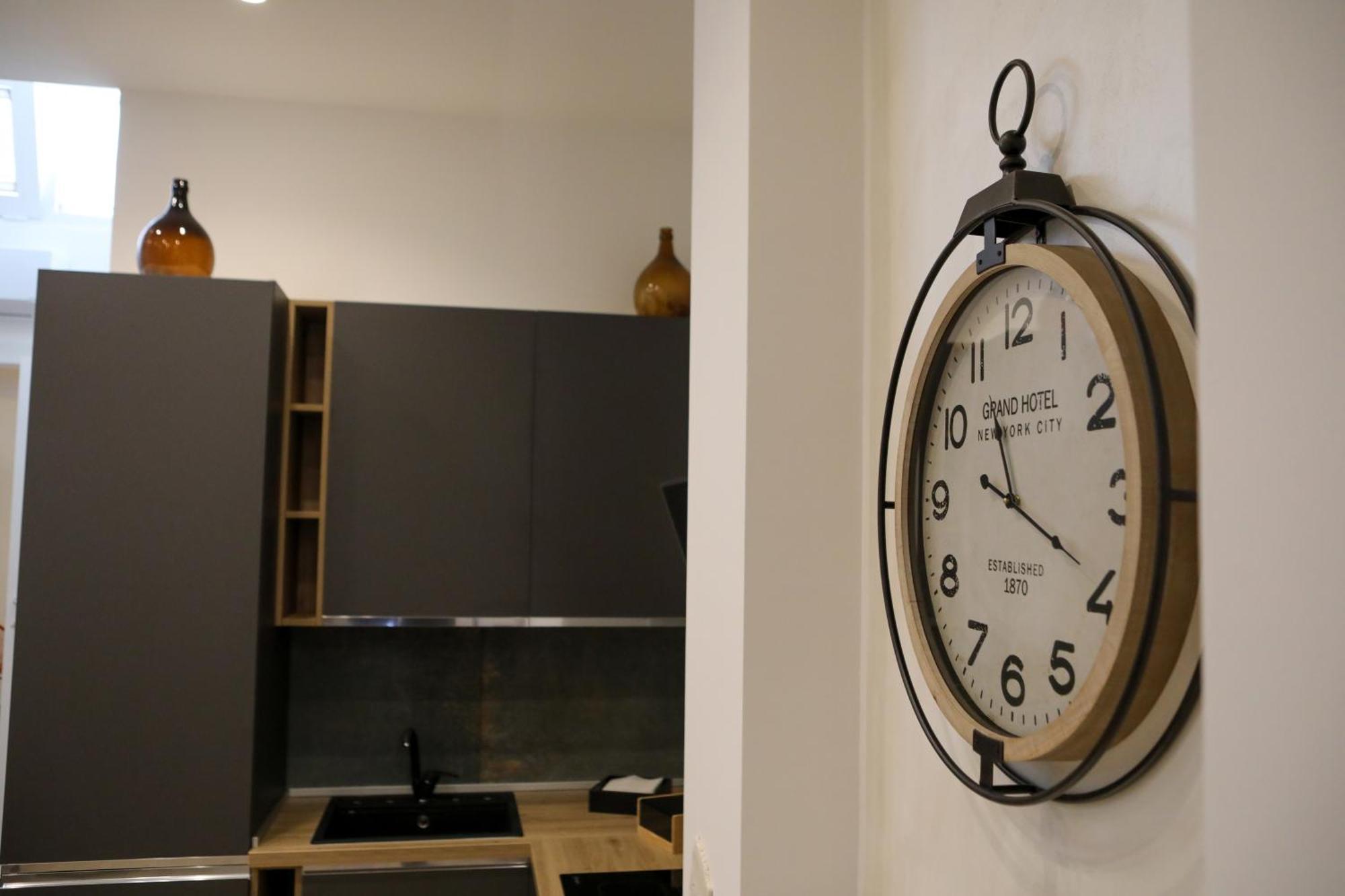 Luxury Regina 14 Lägenhet Bari Exteriör bild