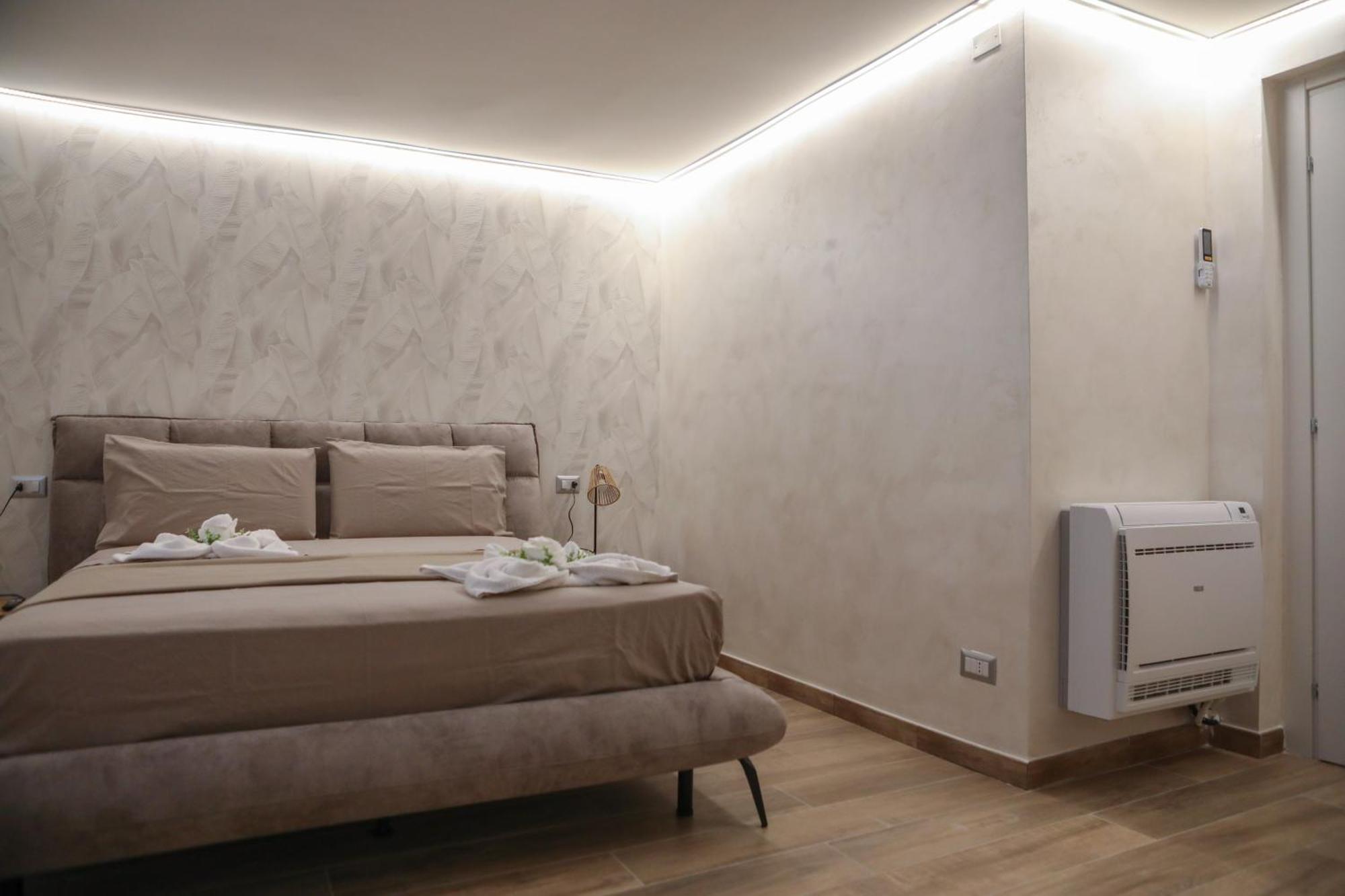 Luxury Regina 14 Lägenhet Bari Exteriör bild